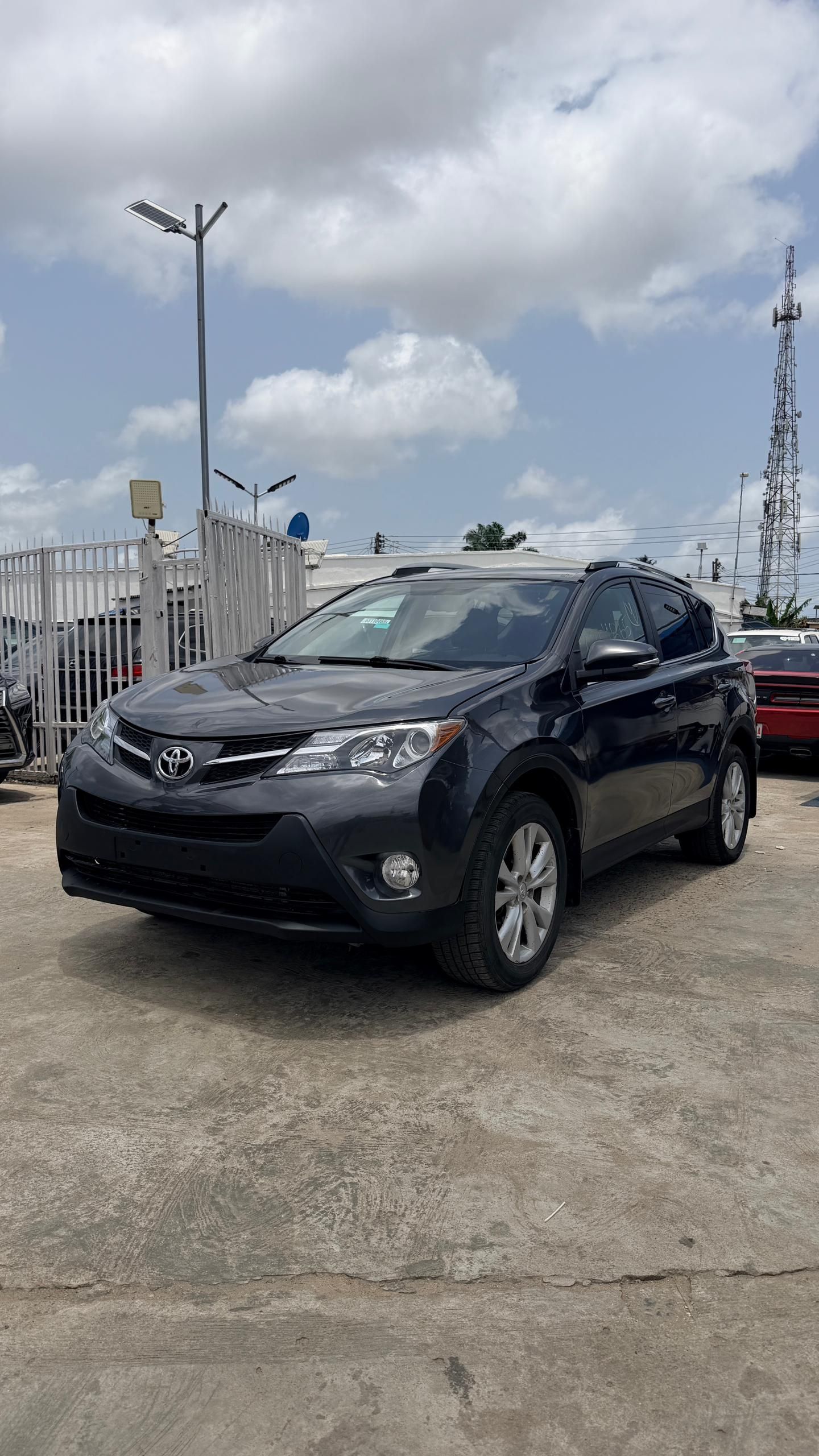 Vehicle - Image 9