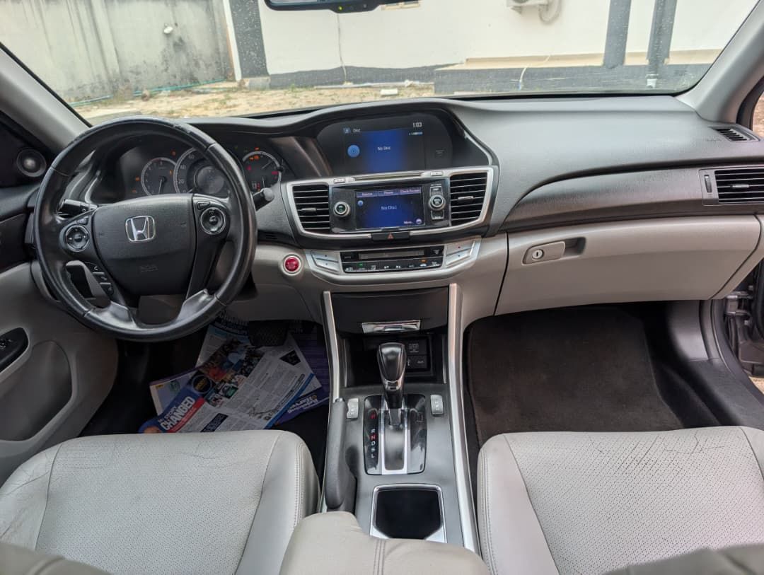Vehicle - Image 2