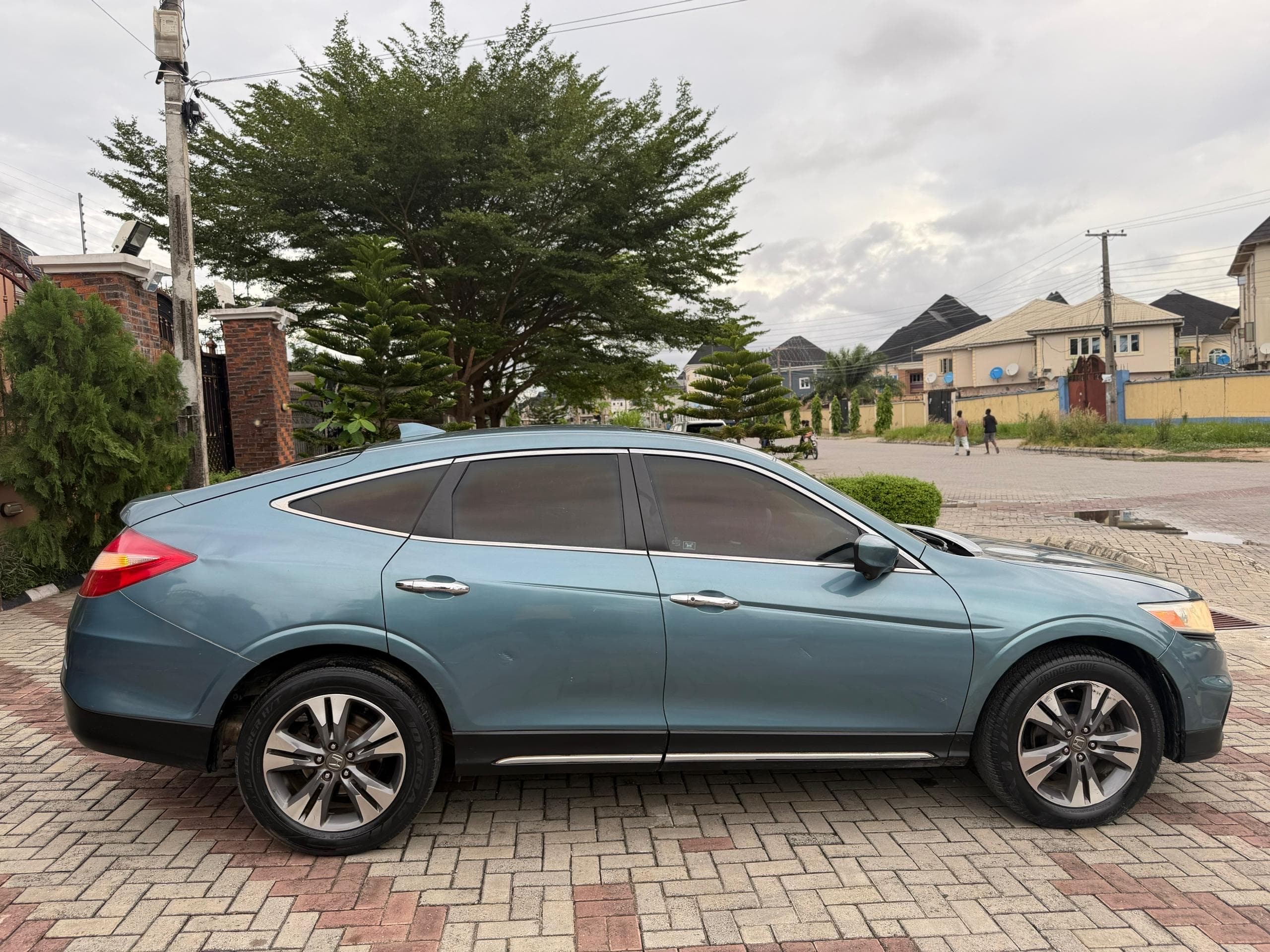 Vehicle - Image 3