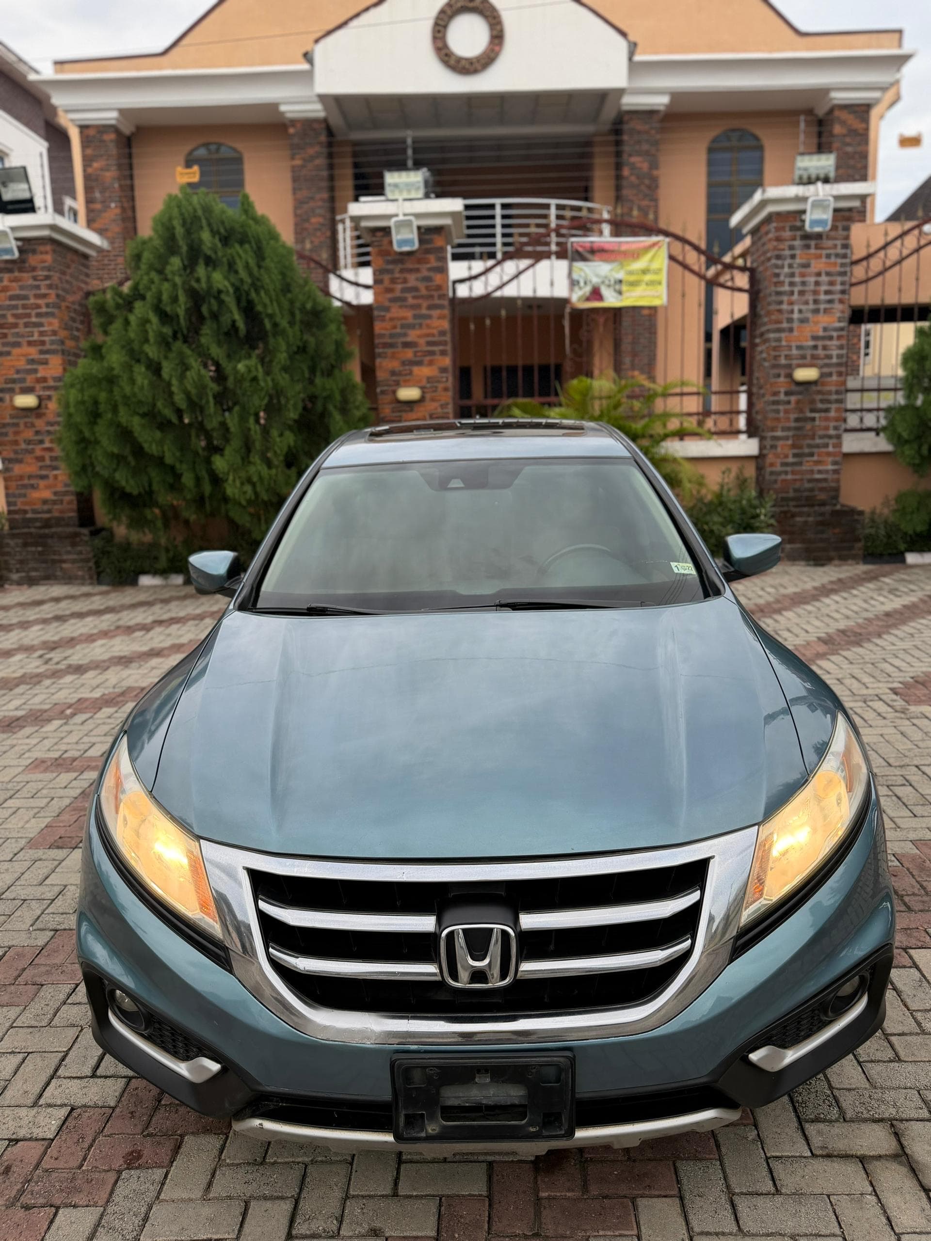 Vehicle - Image 11