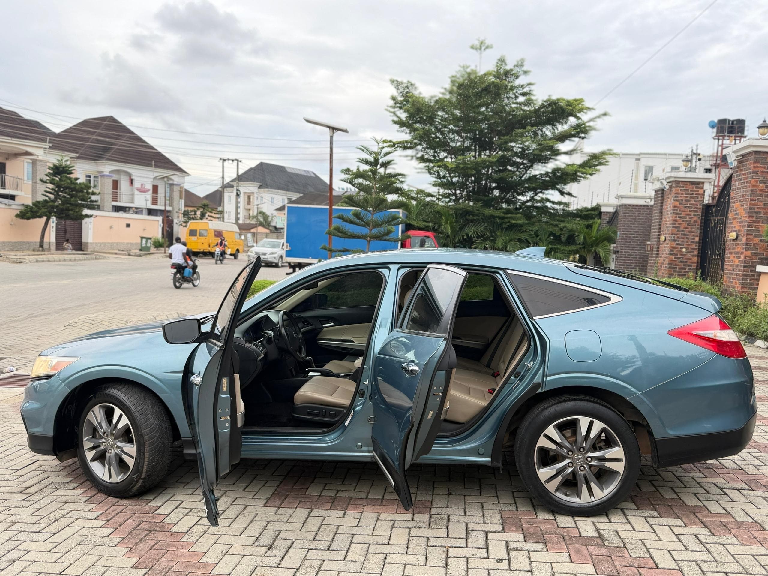 Vehicle - Image 2