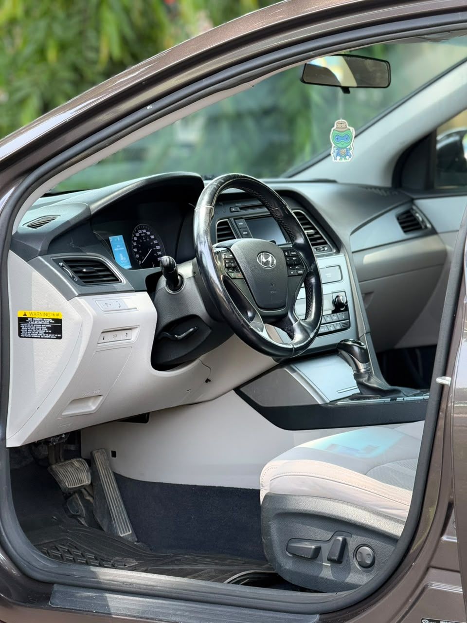Vehicle - Image 5