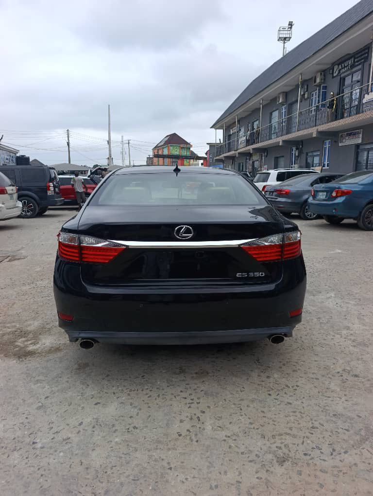 2014 Lexus ES 350 - Image 1