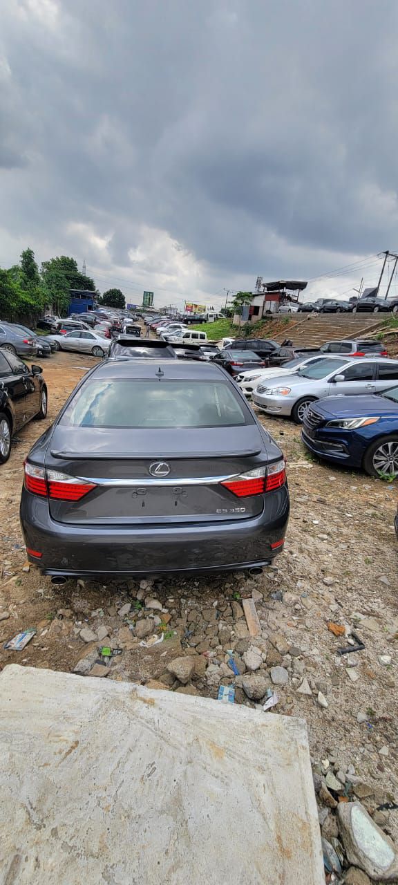 Vehicle - Image 6