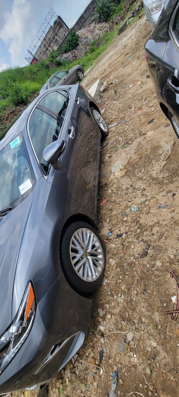 Vehicle - Image 4