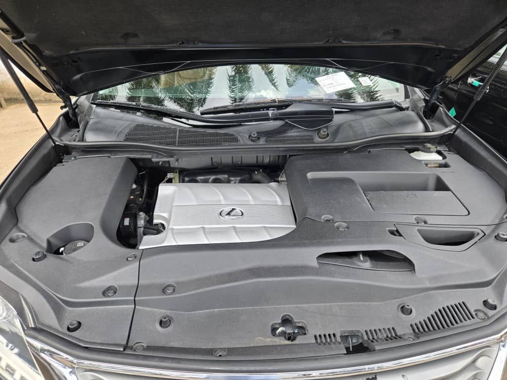 Vehicle - Image 11