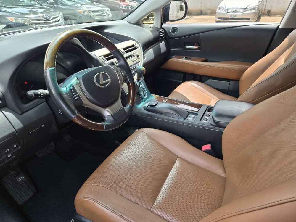 Vehicle - Image 5