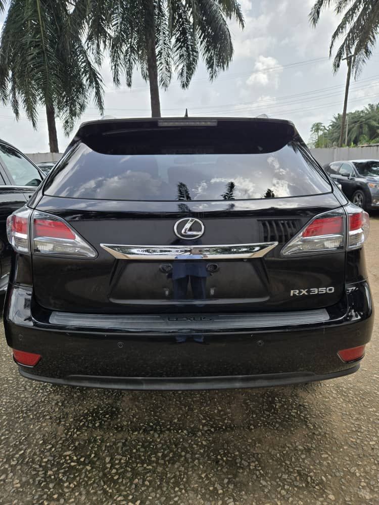 Vehicle - Image 3