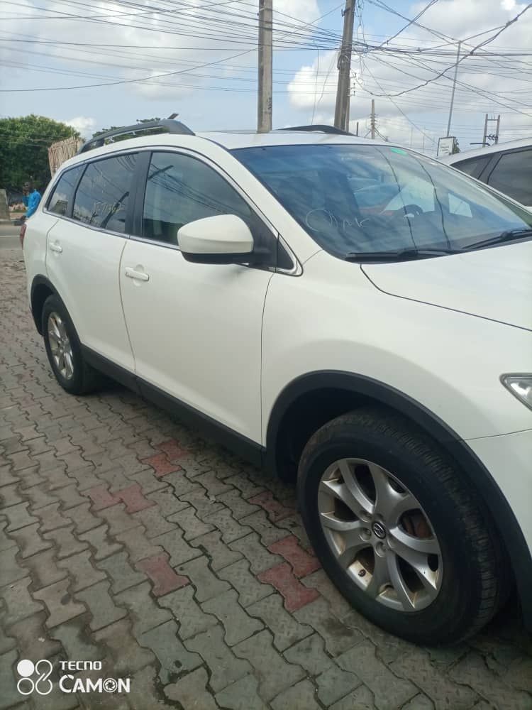 Vehicle - Image 19