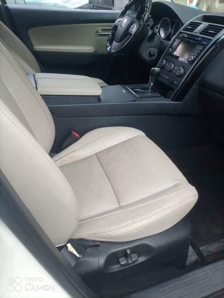 Vehicle - Image 14
