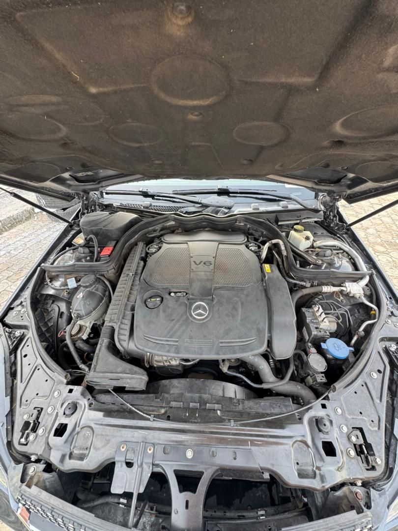 Vehicle - Image 6