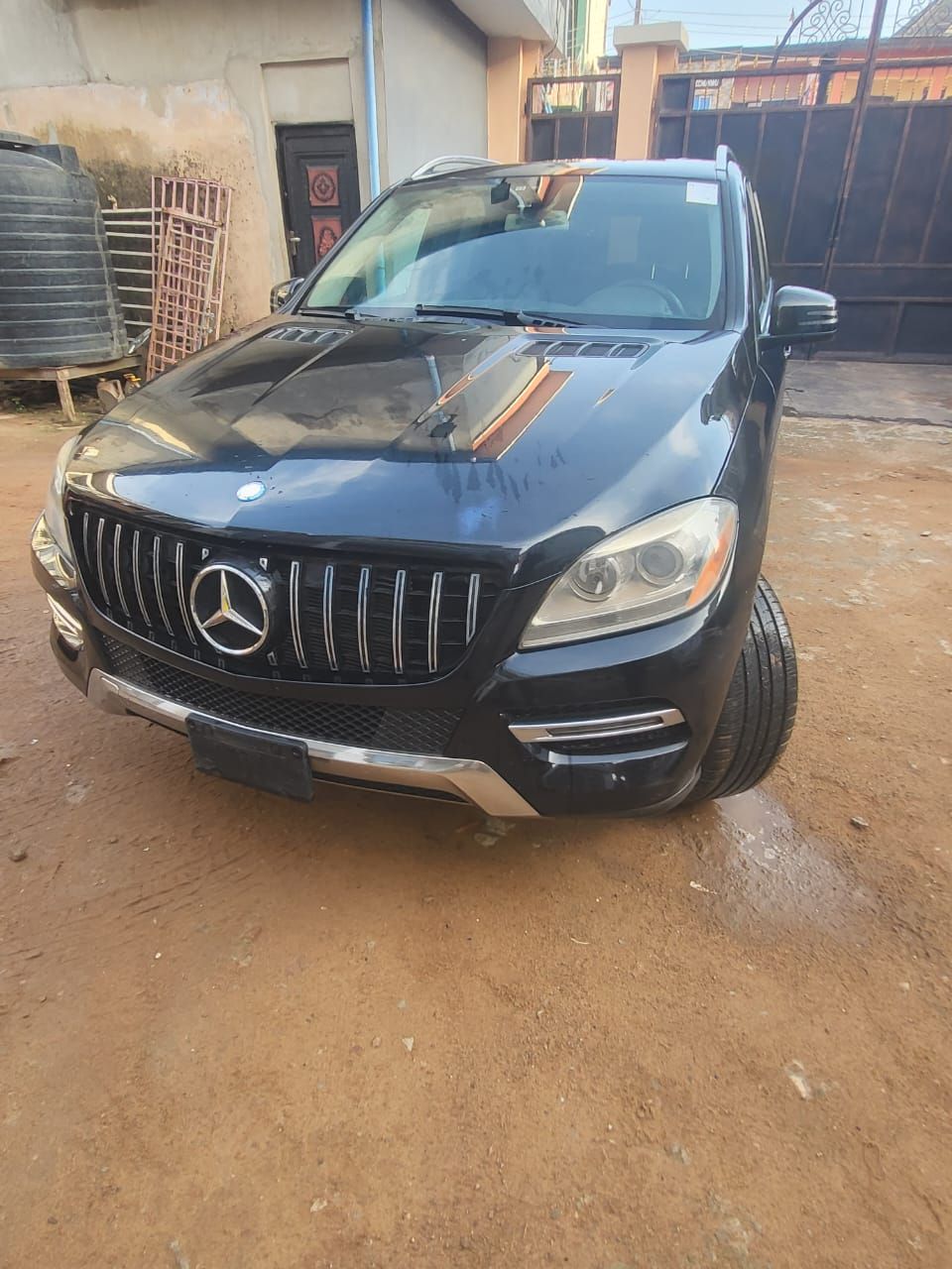 Vehicle - Image 8