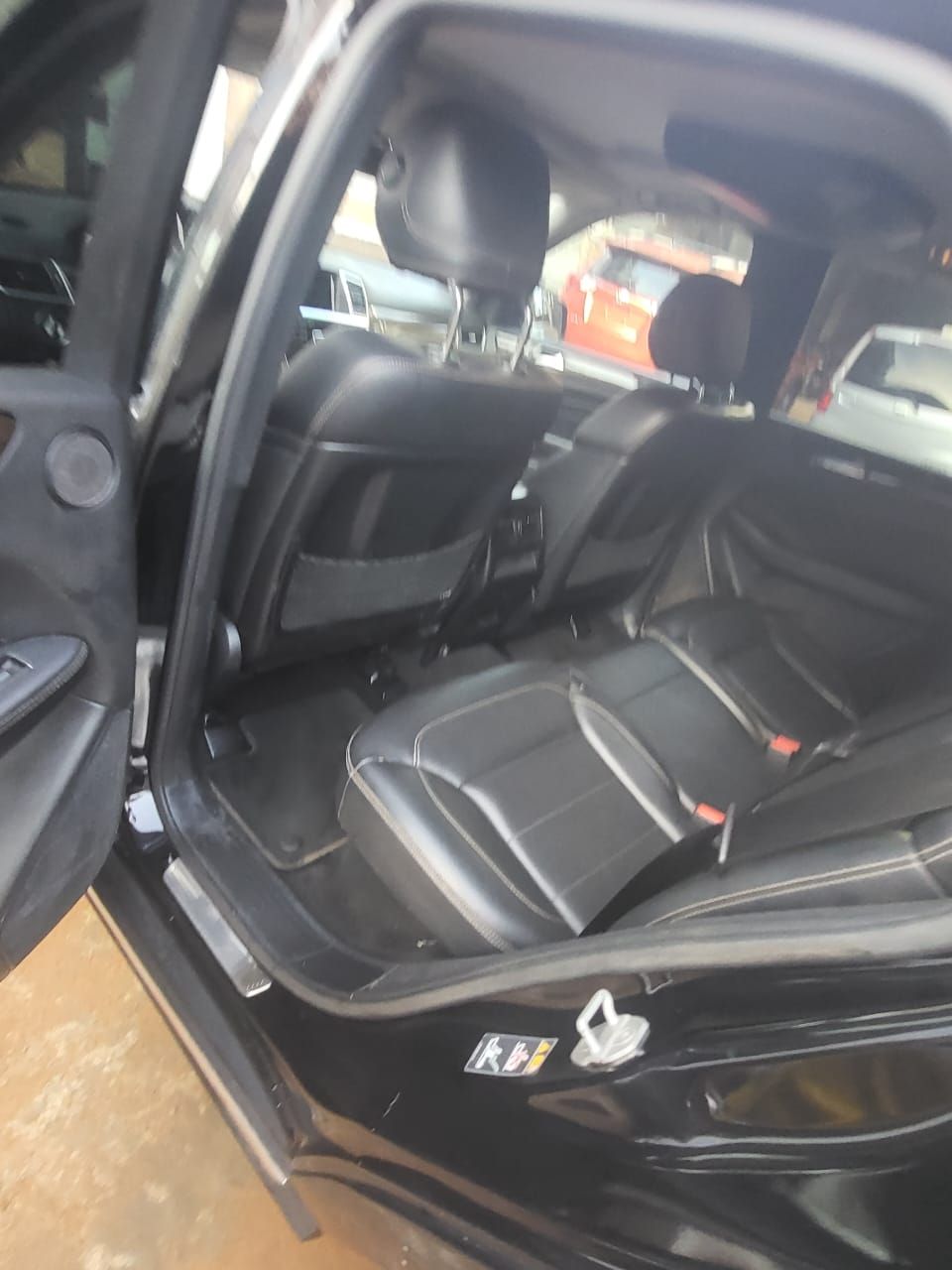 Vehicle - Image 15