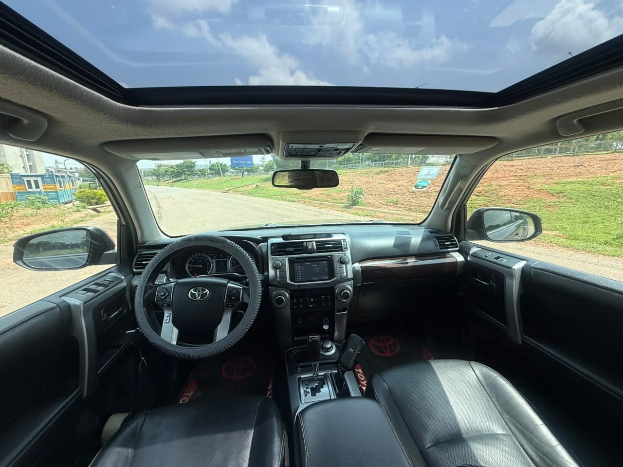 Vehicle - Image 5