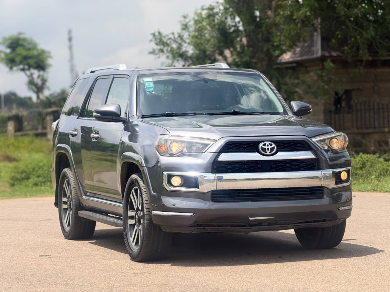 Vehicle - Image 10