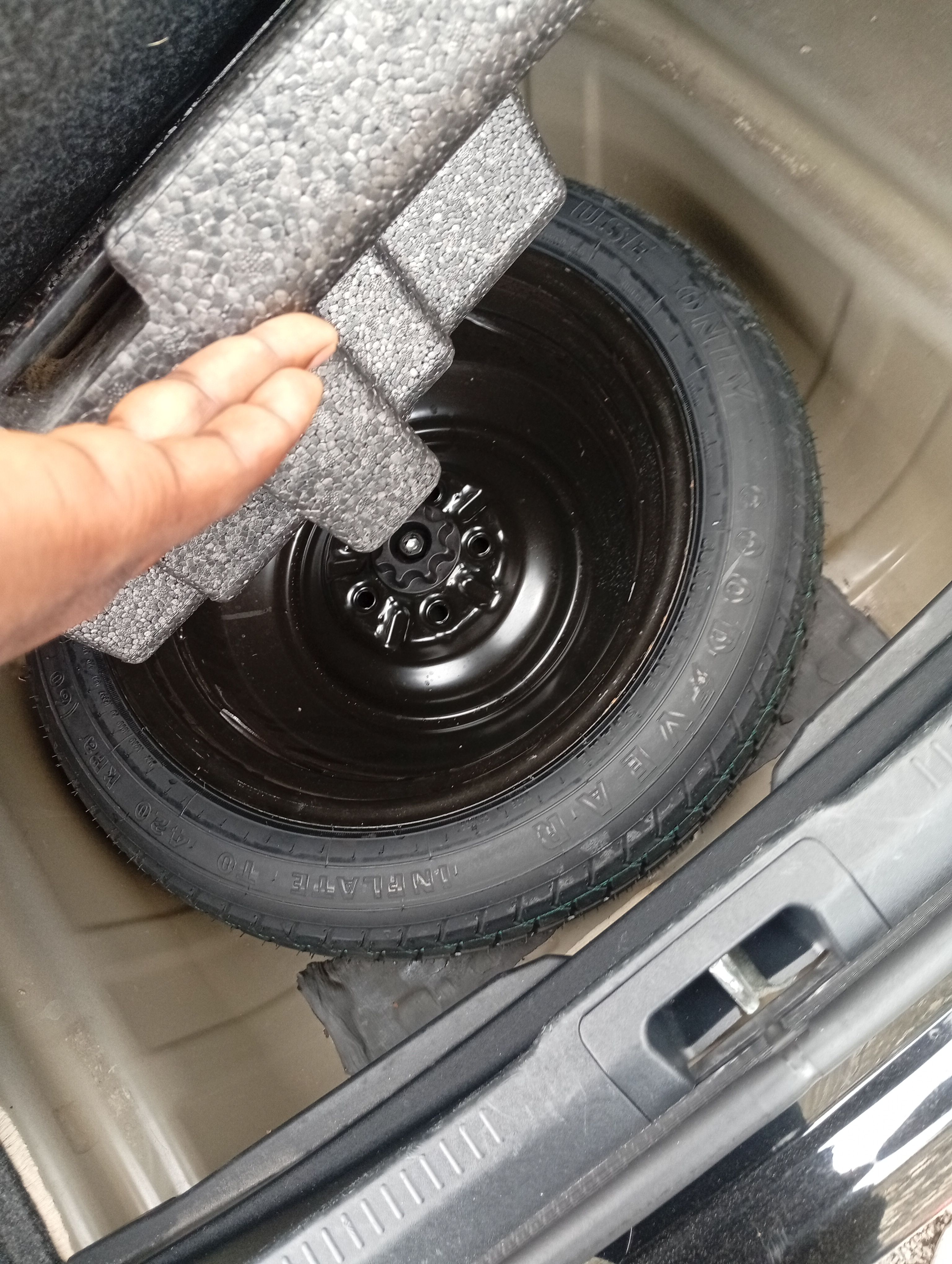 Vehicle - Image 8