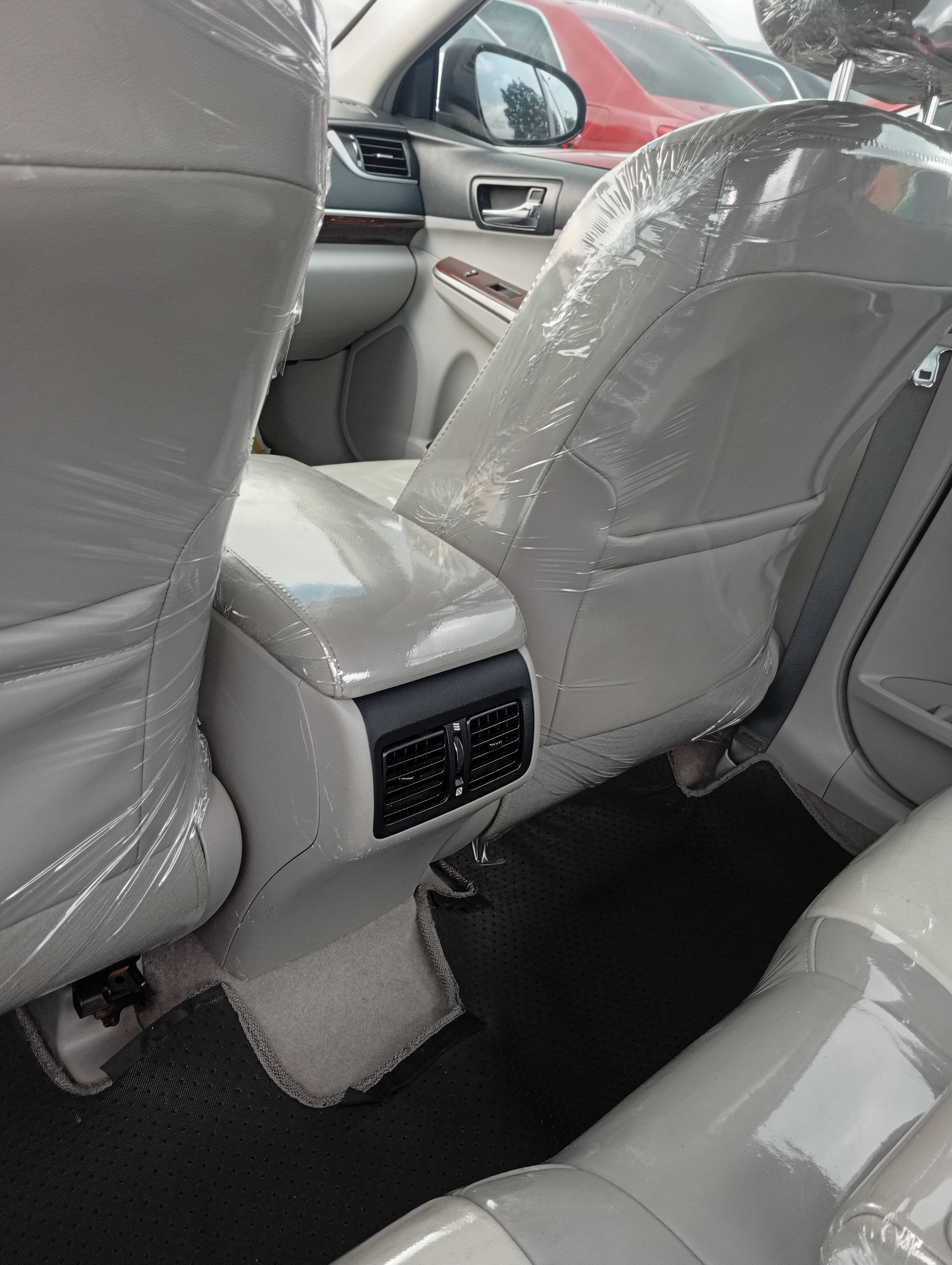 Vehicle - Image 4