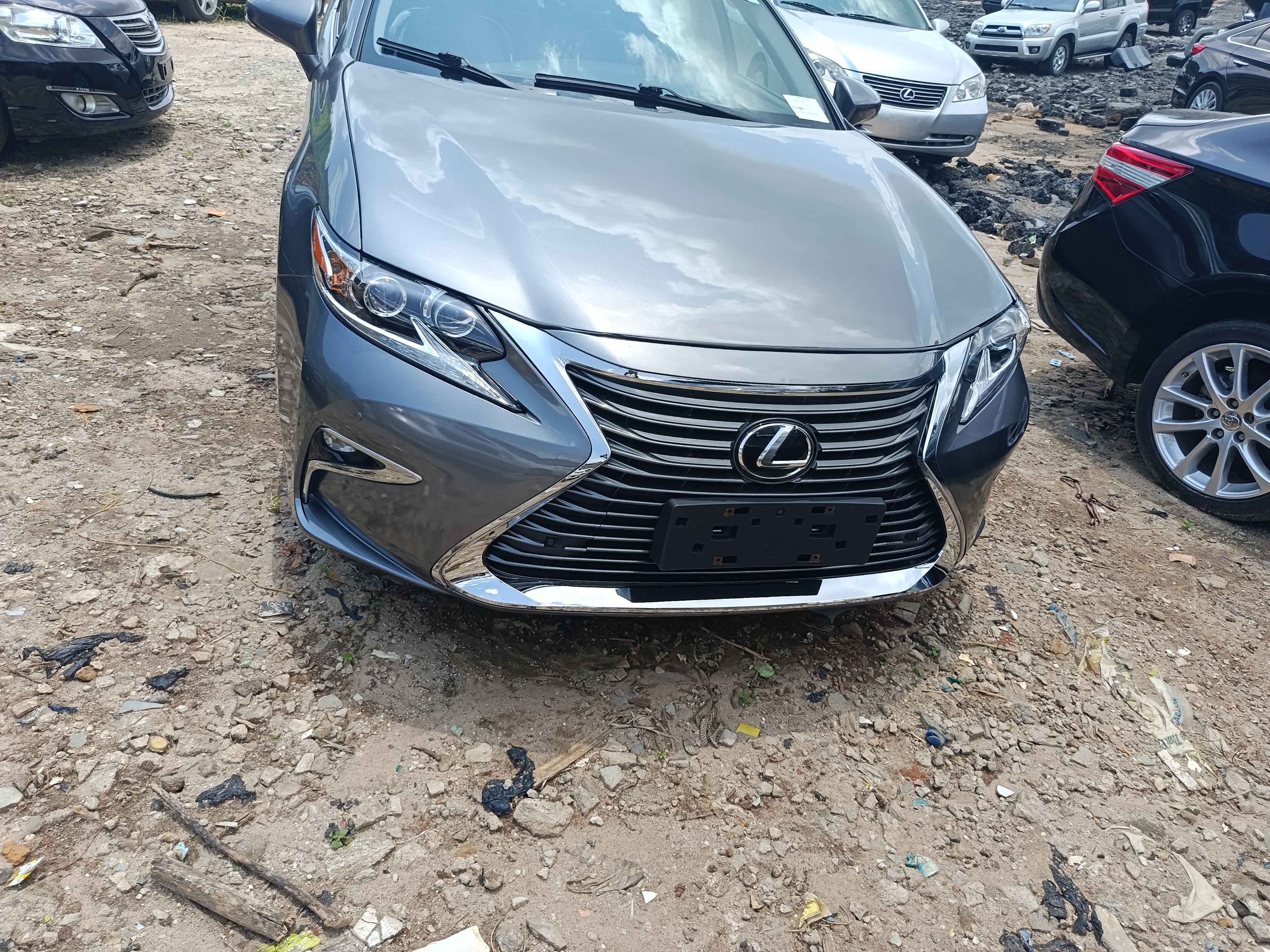 Vehicle - Image 5