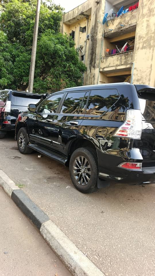 Vehicle - Image 5