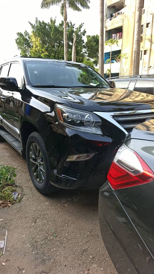 Vehicle - Image 18