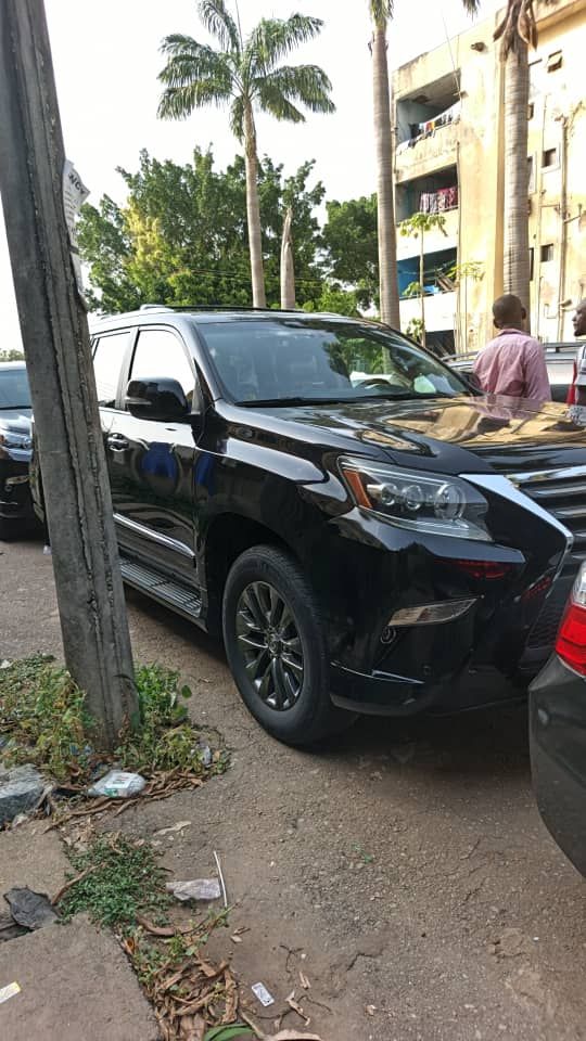Vehicle - Image 17
