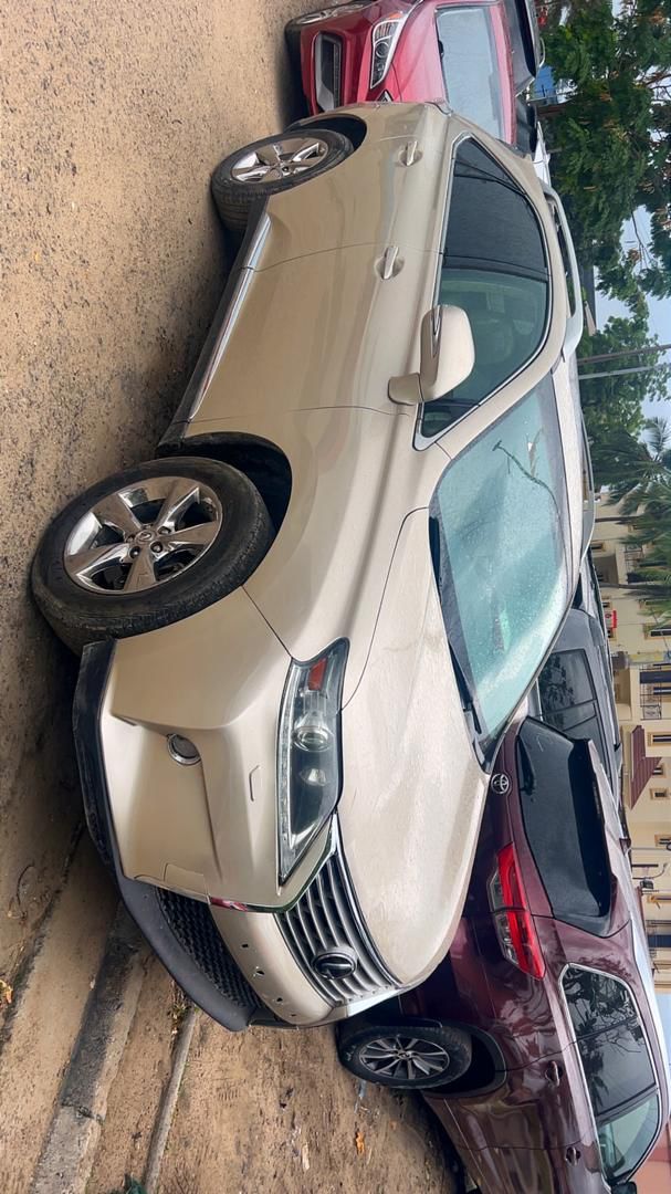 Vehicle - Image 6