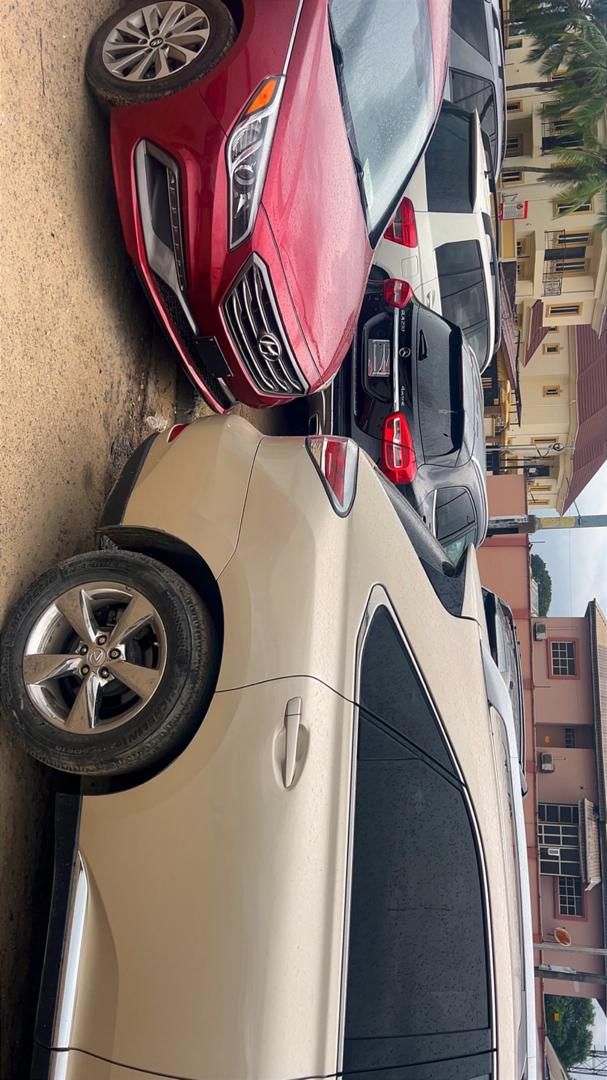 Vehicle - Image 7