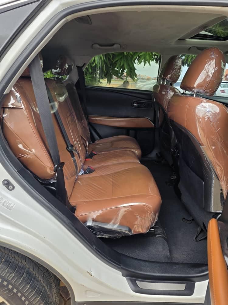 Vehicle - Image 5