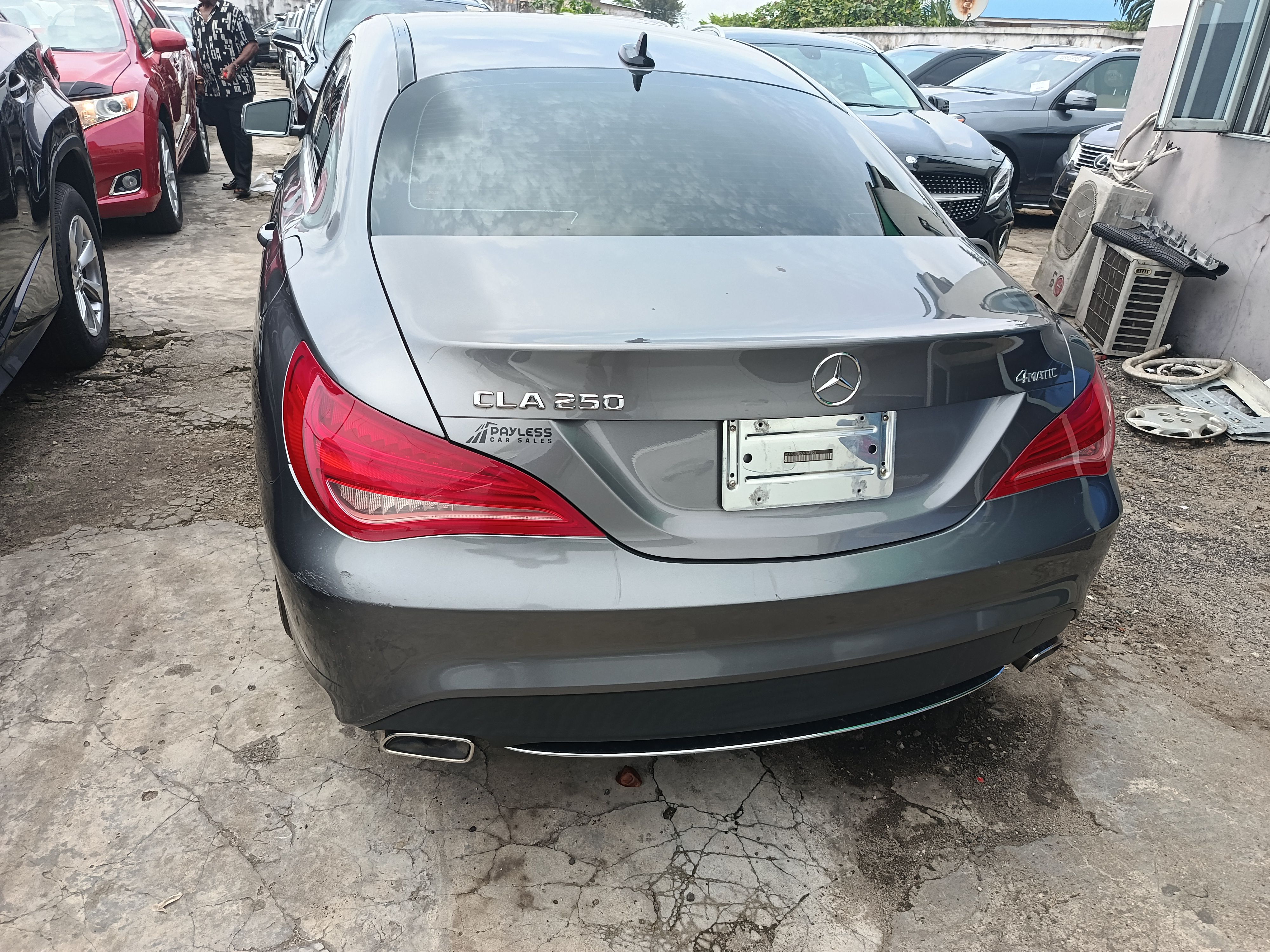 Vehicle - Image 8