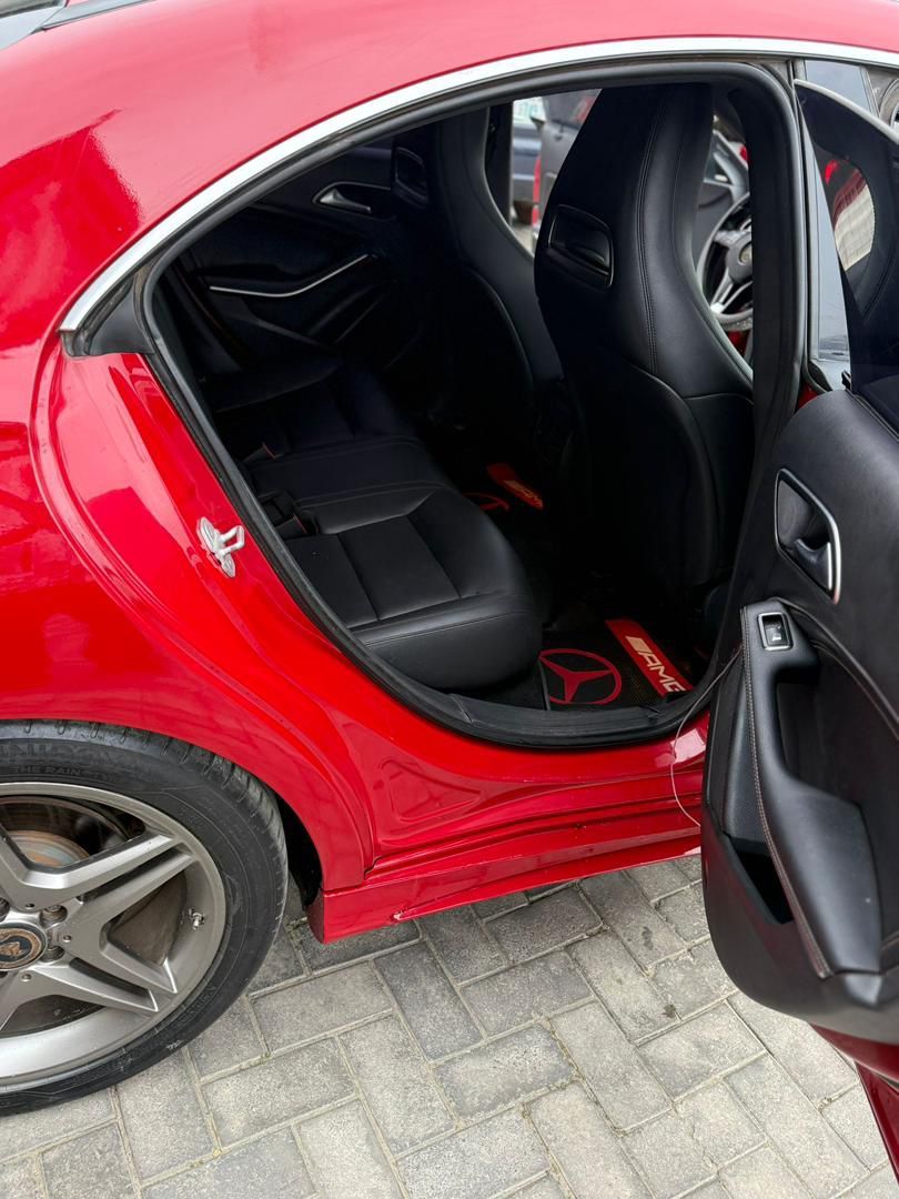 Vehicle - Image 7