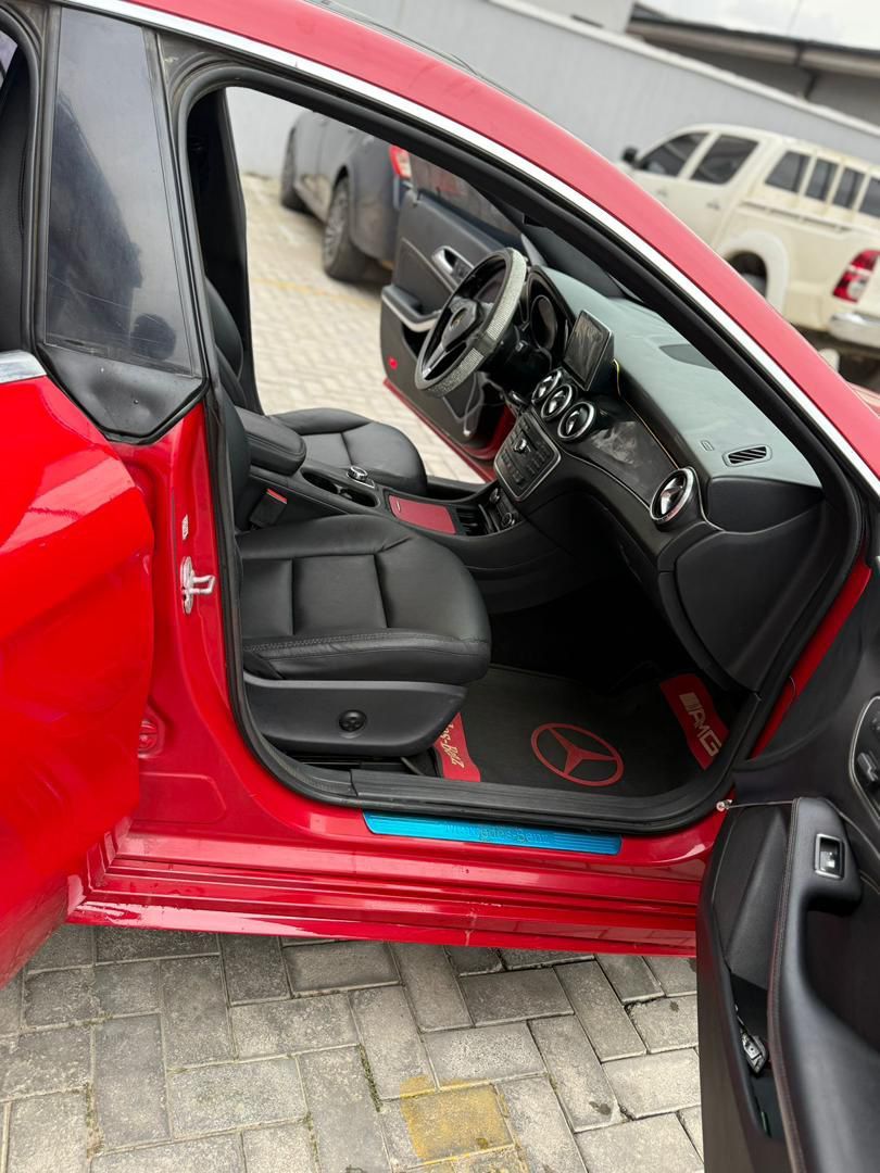 Vehicle - Image 9