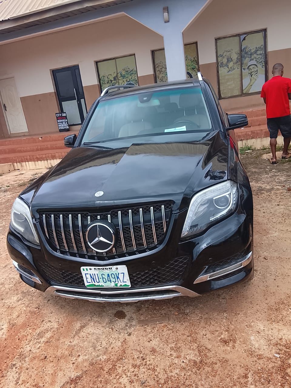 Vehicle - Image 5