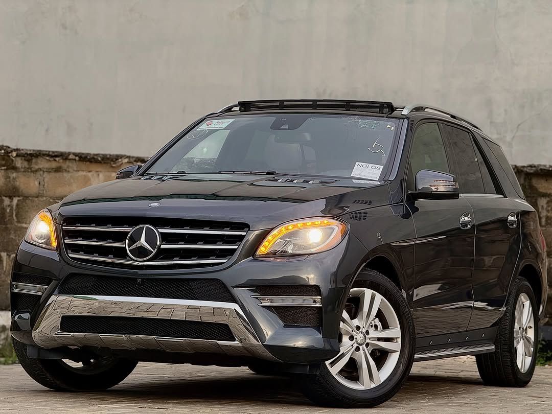 Vehicle - Image 10