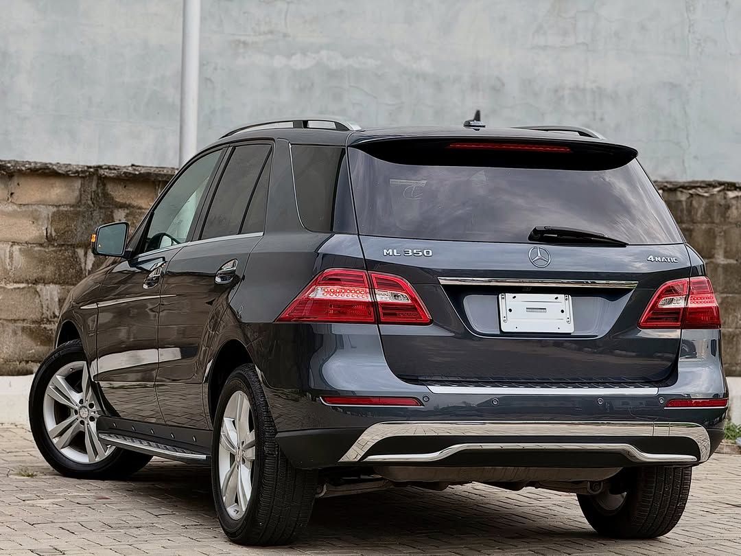 Vehicle - Image 4