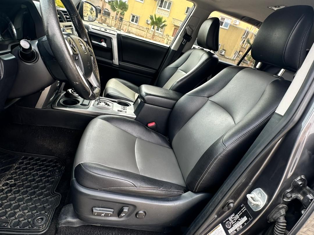 Vehicle - Image 10