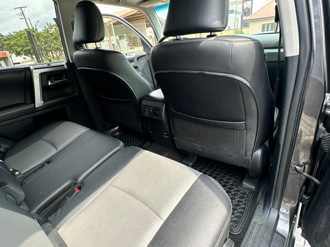 Vehicle - Image 13