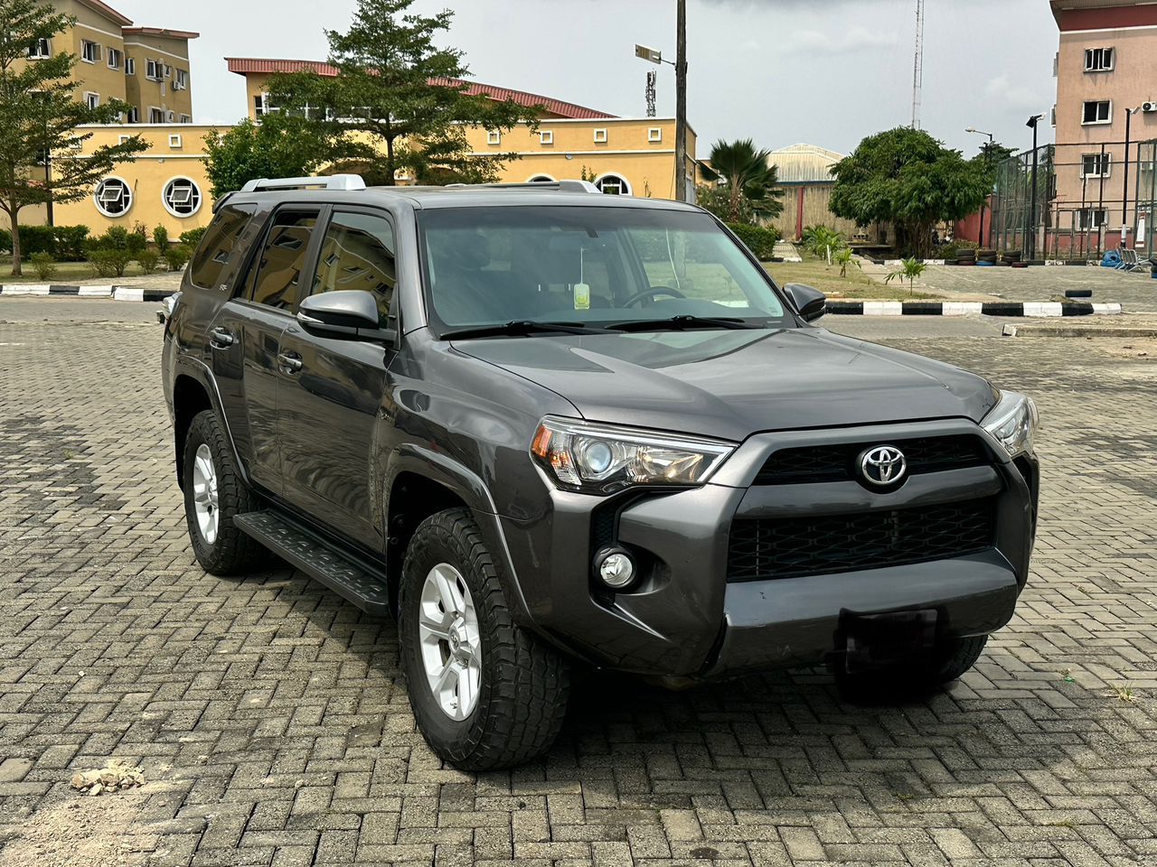 Vehicle - Image 12