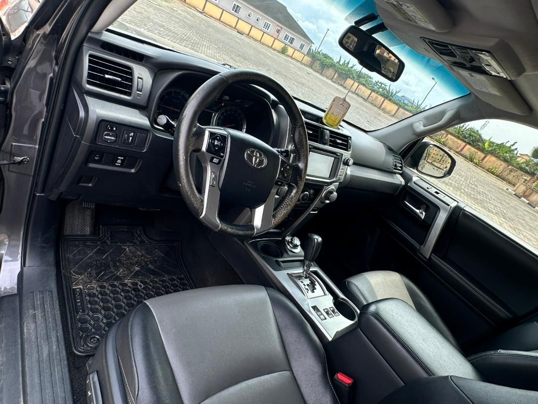 Vehicle - Image 3