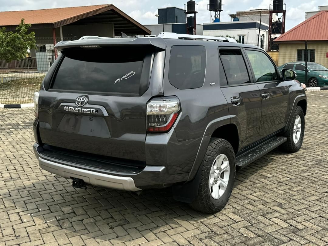 Vehicle - Image 6