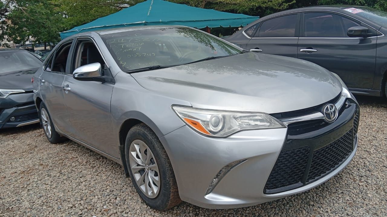 Vehicle - Image 11