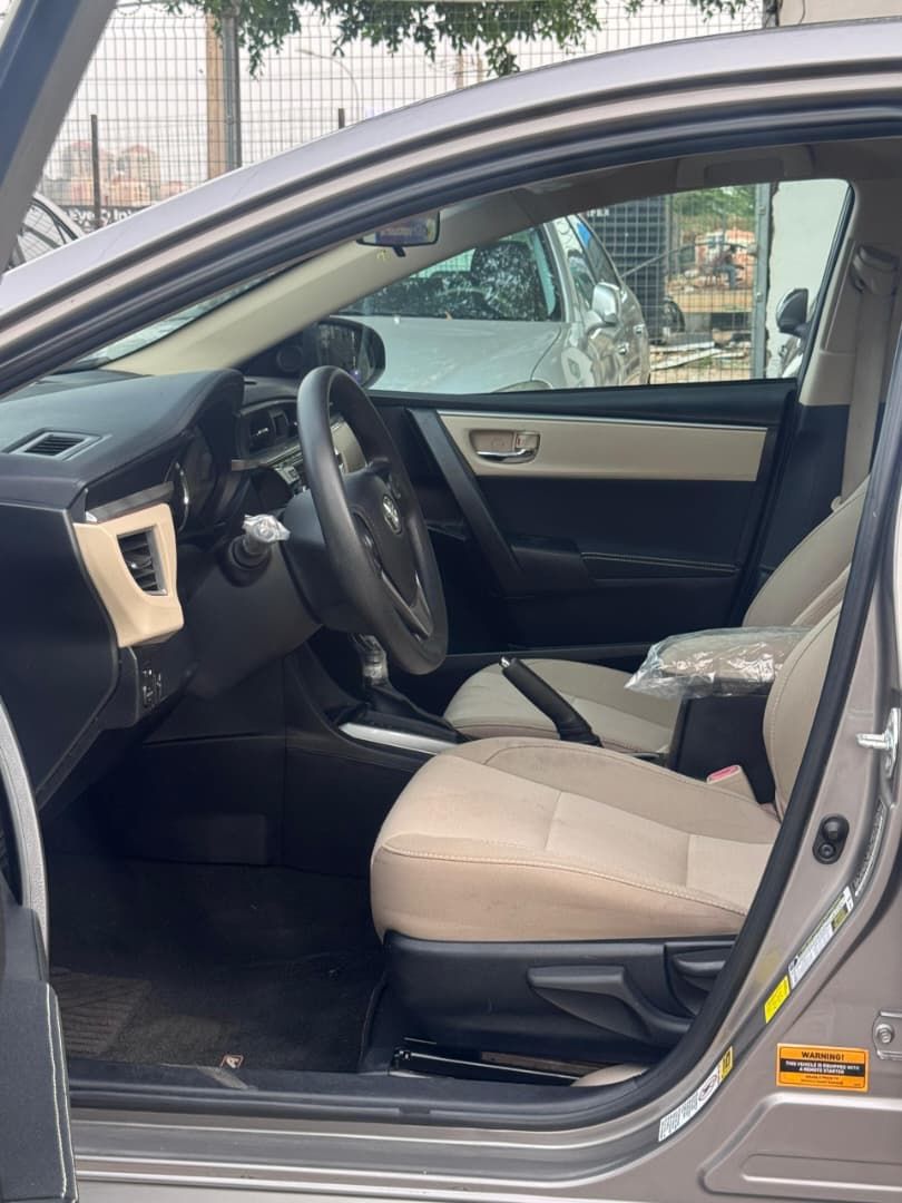 Vehicle - Image 12