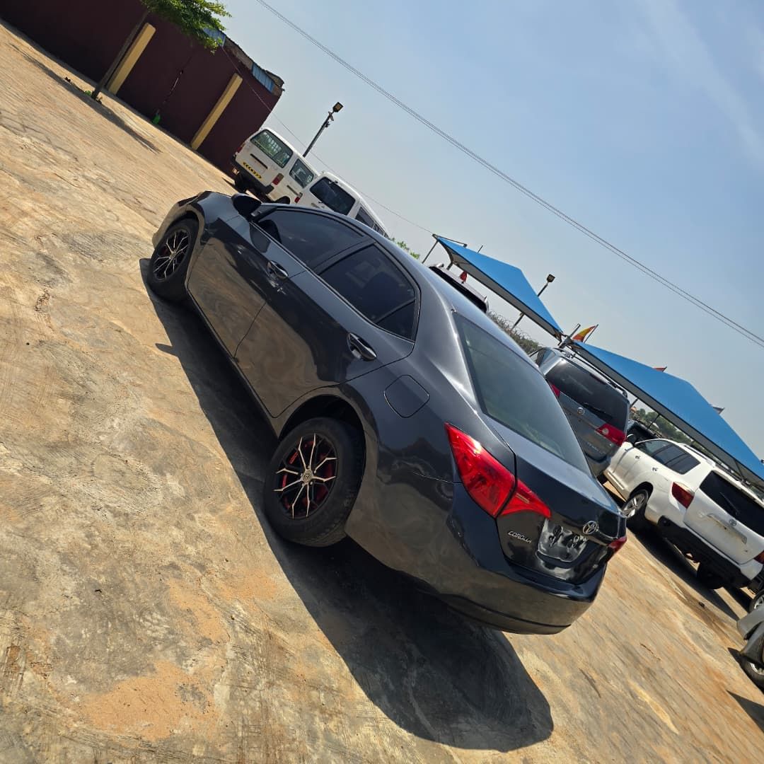 Vehicle - Image 7