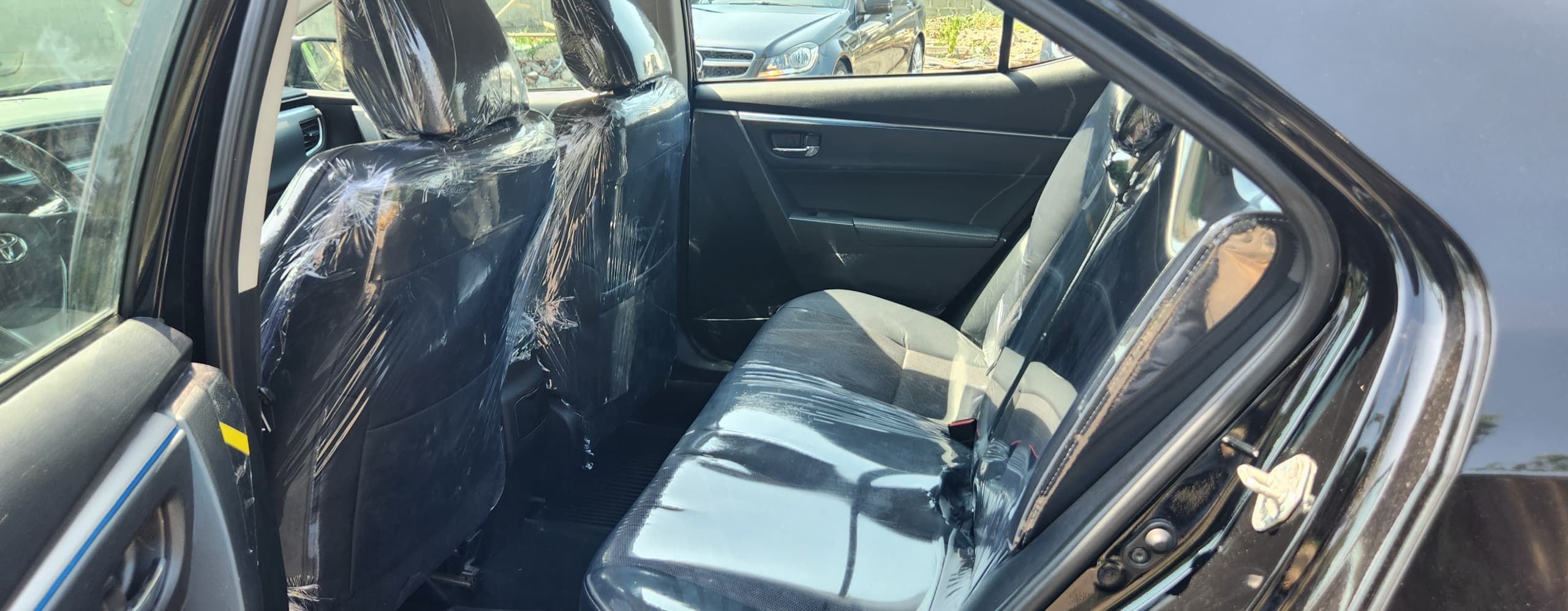 Vehicle - Image 6