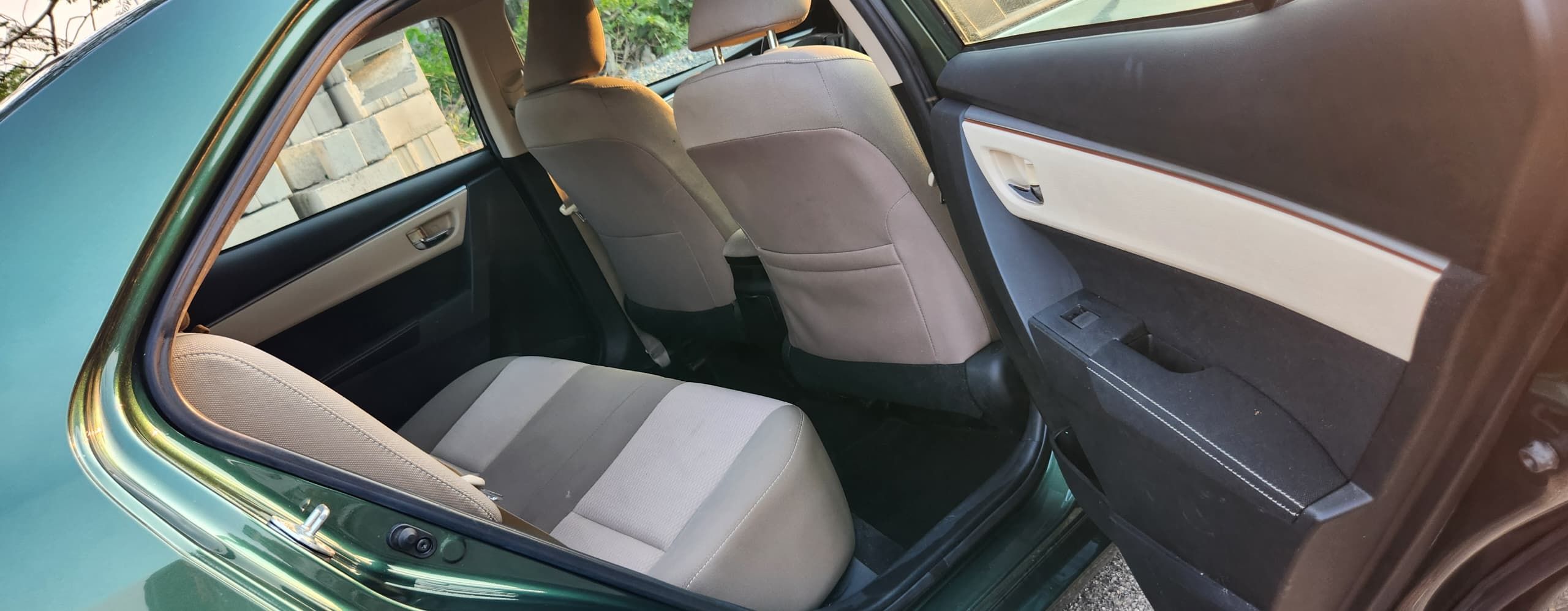 Vehicle - Image 8