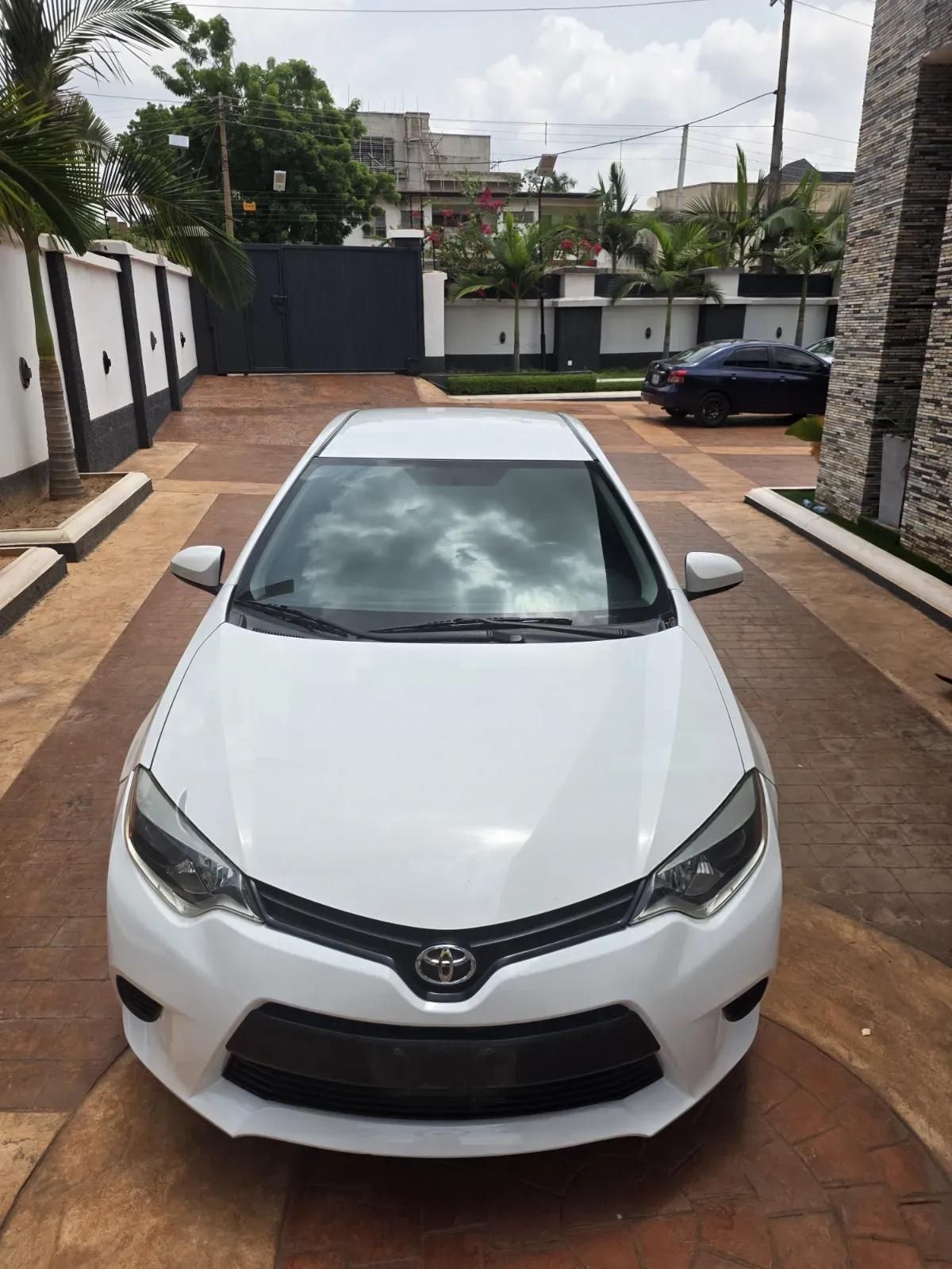 2015 Toyota Corolla - Image 1