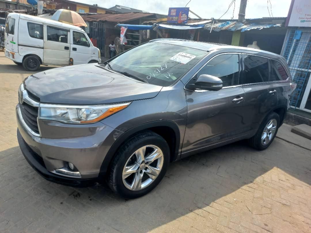 Vehicle - Image 5