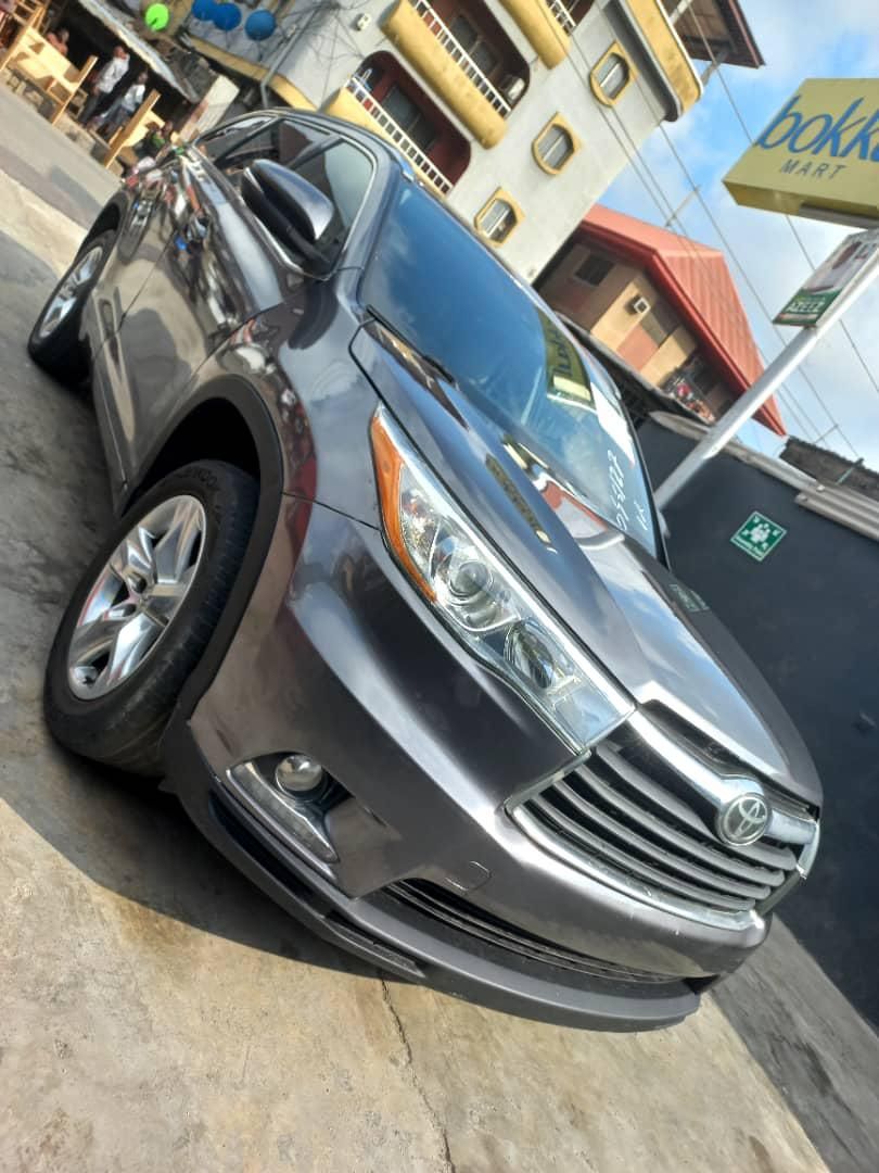 Vehicle - Image 10
