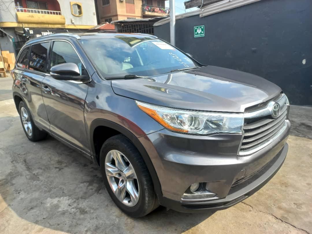Vehicle - Image 7
