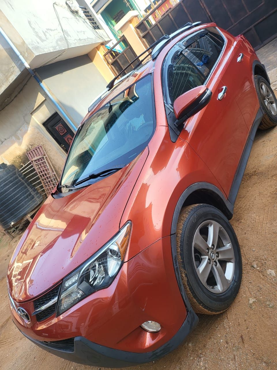 2015 Toyota RAV 4 - Image 1