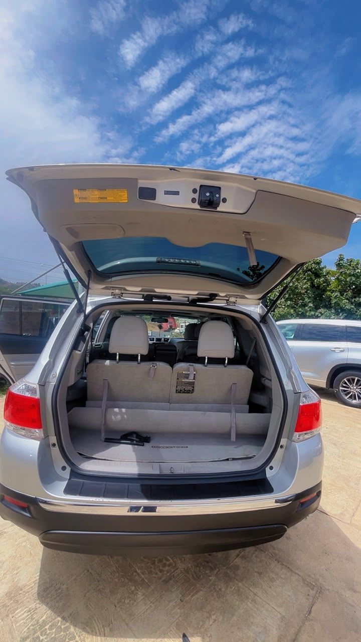 Vehicle - Image 7